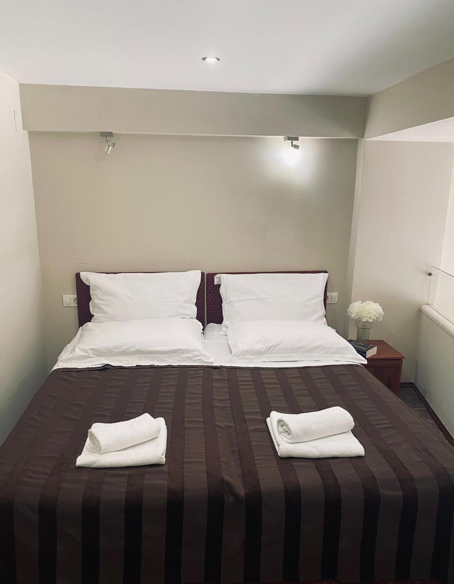 Bozikovina Beach Rooms ポドストラナ エクステリア 写真